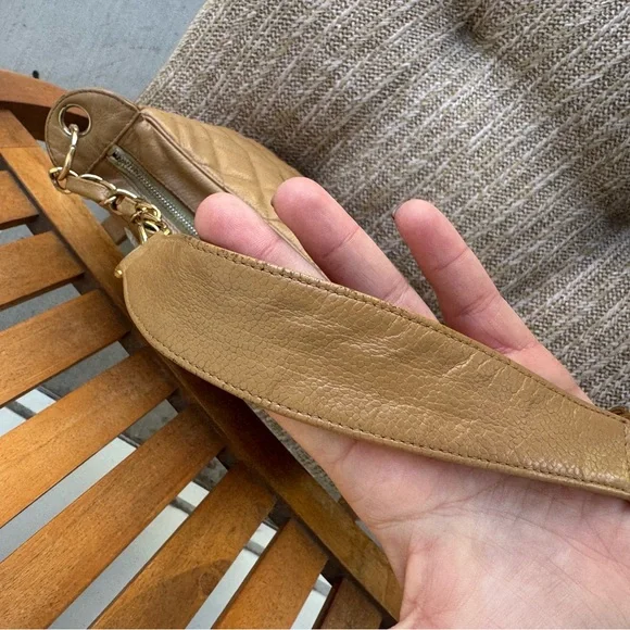 ✨ CHANEL Quilted Caviar Leather Shoulder Bag – Camel Beige – Made in Italy ✨ - Picture 15 of 16